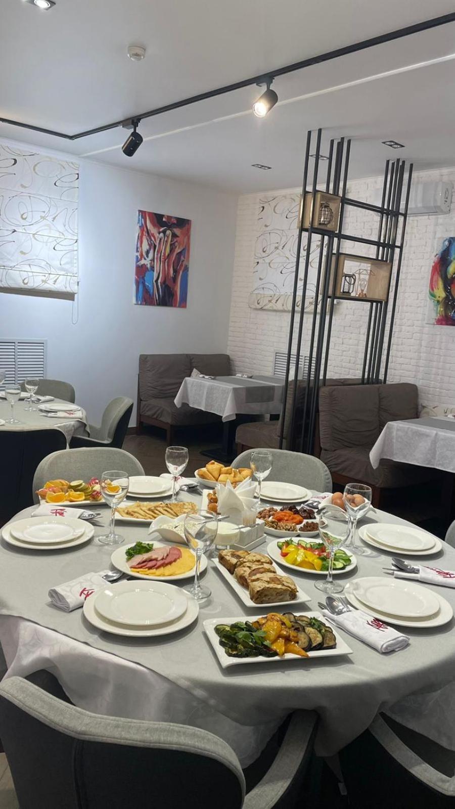 Kurmet Hotel Uralsk Ngoại thất bức ảnh
